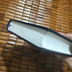 Lolita - Vladimir Nabokov ( có chữ ký dịch giả Thiên Lương) 541641