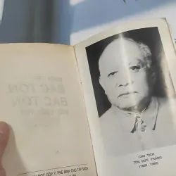[MIỄN PHÍ BỌC SÁCH] [XƯA] Tuổi Trẻ Bác Tôn, Bác Tôn Với Tuổi Trẻ  (1998) 776048