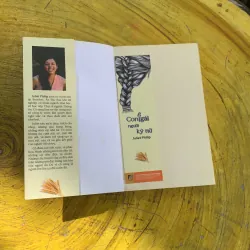 CON CÁI NGƯỜI KỸ NỮ - JULIET PHILIP  744861