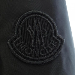 Áo khoác MONCLER 635200