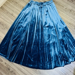 Đầm và váy,quần Jean thụng nữ đẹp,chất sịn giá rẻ 447045