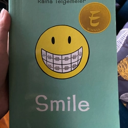 Raina Telgemeier - Smile (Asian Edition) 