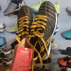 Giày đá bóng Kamito size 38