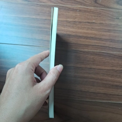 Đôi mắt ấy vẫn ở trên giường 505744