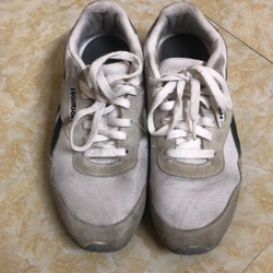 Reebok size 41, hàng vẫn ok, hơi cũ tý, dùng chạy bộ tốt 