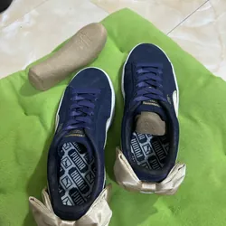 Cần pass giày Puma chính hãng, mới, size 36 chân 37 nhỏ mang vừa, màu xanh, 731427
