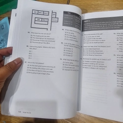 New toeic 700 (Sách tiếng anh) đã có dùng một số trang 528908