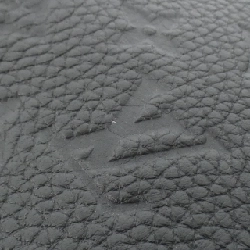 Túi đeo vai Avenue Sling Bag M59926 Day Break (Monogram Trianon) của Louis Vuitton 610241