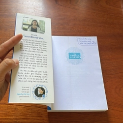 II Sách Kỹ Năng: Tôi _ Tương Lai Và Thế Giới - Nguyễn Phi Vân - 2019 498395