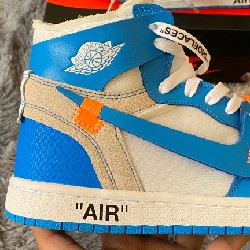 Jorrdan 1 off white 4097