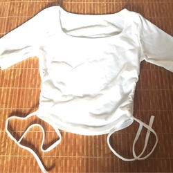 Áo babytee thắt eo hở vai nữ