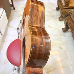 Đàn guitar Classic 6783