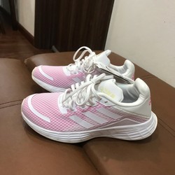 Giày thể thao siêu nhẹ adidas nữ size 36 chính hãng màu trắng hồng nhạt 144215