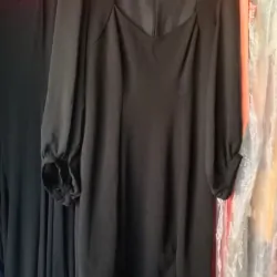 Đầm đen Dona size 4 1002026