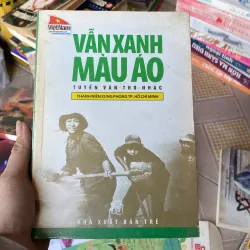 Vẫn Xanh Màu Áo 