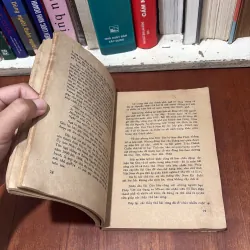 II Văn Học: Thành Phố Bất Khuất - Nguyên Thanh - 1984 763878