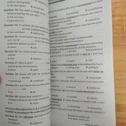 Tài liệu tiếng Anh in cũ giá rẻ: Hacker IELTS speaking + 30 chủ đề từ vựng Tiếng Anh 1&2 548863