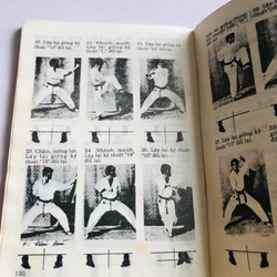 📚 SÁCH VỀ KARATE  🥋 542434
