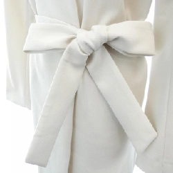 【Mã giảm giá】Áo khoác TIARA 638461