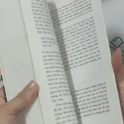 [MIỄN PHÍ BỌC SÁCH] Tình yêu hàng hiệu - Radha Chadha 688588