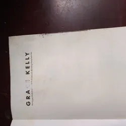 Những góc khuất chưa từng hé lộ về một cuộc đời tưởng chừng hoàn hảo. 718930