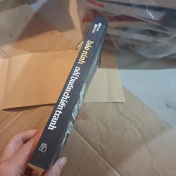 Nỗi buồn chiến tranh 739249