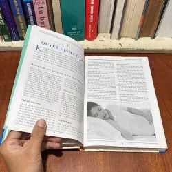 II Sách Thai Giáo: Người Mẹ Sinh Con Đầu Lòng - Dr Miriam Stoppard - 2003 760823