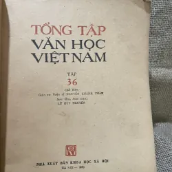 Trong tập văn học tập 36- thơ văn Hồ Chí Minh - 920 trang  958660