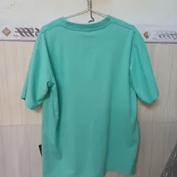 ÁO THUN NỮ - BỊ DÍNH Ở VAI 784723