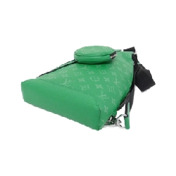 Túi đeo chéo Louis Vuitton Taiga Lama Duo M31000 614559