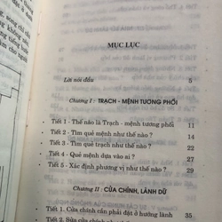 PHONG THUỶ THỰC HÀNH TRANG TRÍ NỘI NGOẠI THẤT THEO PHONG THUỶ - 300 trang , nxb: 2002 305423