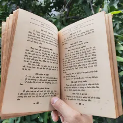 Bí Thuật Xem Tướng Lấy Vợ Chồng + Sách Huyền Bí ( Giáo Sư Bửu Sơn) - SÁCH IN LẠI 779353