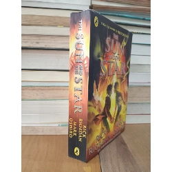 The sun and the star - Rick Riordan, Mark Oshiro