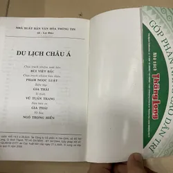 Du lịch thế giới gồm 3 cuốn - Du lịch châu Á - Du lịch châu Âu - Phi - Mỹ - Úc (c43) 717755