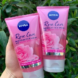 Sữa rửa mặt Nivea rose care