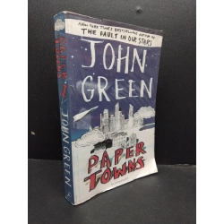 Paper Towns mới 80% ố vàng có chữ ký trang đầu nếp gấp trang HCM2207 John Green NGOẠI VĂN