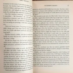 Wuthering Heights - Emily Brontë 787656