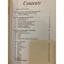 When Cultures Collide: Managing Successfully Across Cultures - Richard D. Lewis 300296