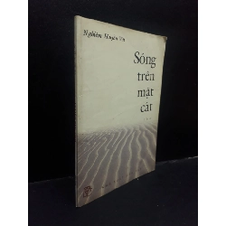 (TẶNG BOOKMARK) Sóng Trên Mặt Cát Nghiêm Huyền Vũ 2000 mới 80% ố nhẹ nhăn RBK2004 thơ