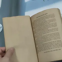 [XƯA] Cái Chết Trong Tách Trà - Những Vụ Án Quốc Tế (1990) - Don Whitehead 776044