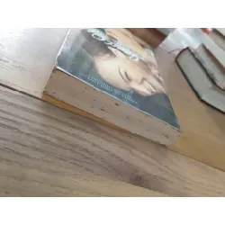 Good oil - Laura Buzo 597291