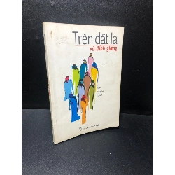 Trên đất lạ Vũ Đình Giang 2001 mới 80% ố bẩn bìa ố nhẹ HCM 0611 Rebooks.vn