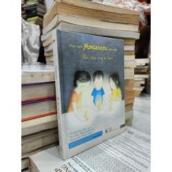 Thực hành montessori hàng ngày 474155