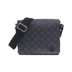 Túi xách vai Louis Vuitton Monogram Eclipse District PM M44000 - Hàng hiệu Authentic