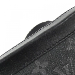 Túi đeo vai Louis Vuitton Monogram Eclipse Soft Trunk M44730 - Hàng hiệu Authentic 767710