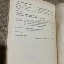 Lý luận văn học -hơn 300 trang  999402