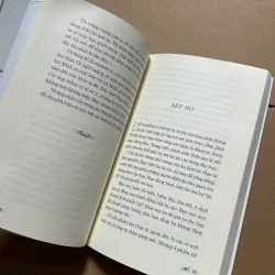 Ai đổ đống rác ở đây? (ẩm nhẹ góc trên) 800167