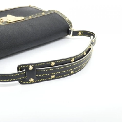 Túi xách vai Louis Vuitton Suhali Amarante M92847 611015