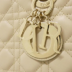 Túi Christian Dior Lady Dior Medium M0565ONGE 614729