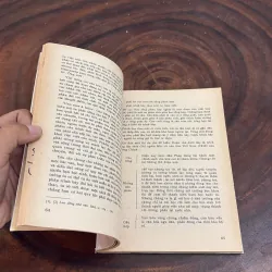 II Văn Học: Bí Quyết Giỏi Văn - Vũ Ngọc Khánh - 2005 1010386